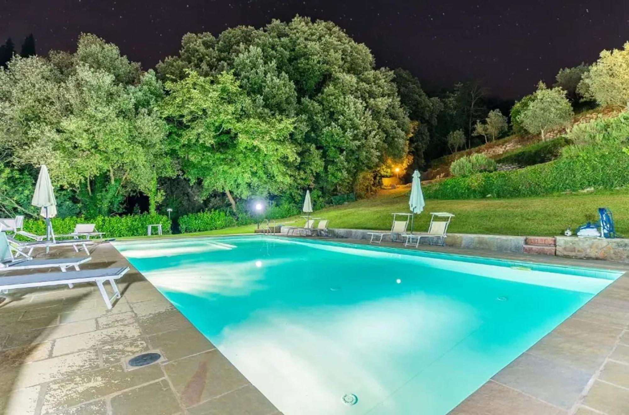 Charming Studio With Shared Pool In Loro Ciuffenna Exteriér fotografie